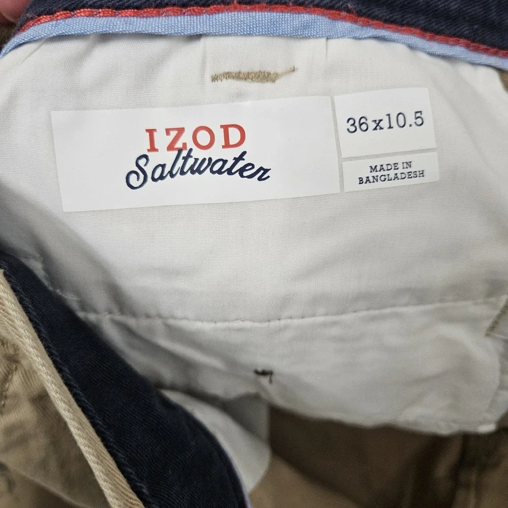IZOD Shorts Mens 36 Tan Saltwater Marlin Fish Print Khaki Chino Flat Front 10.5
